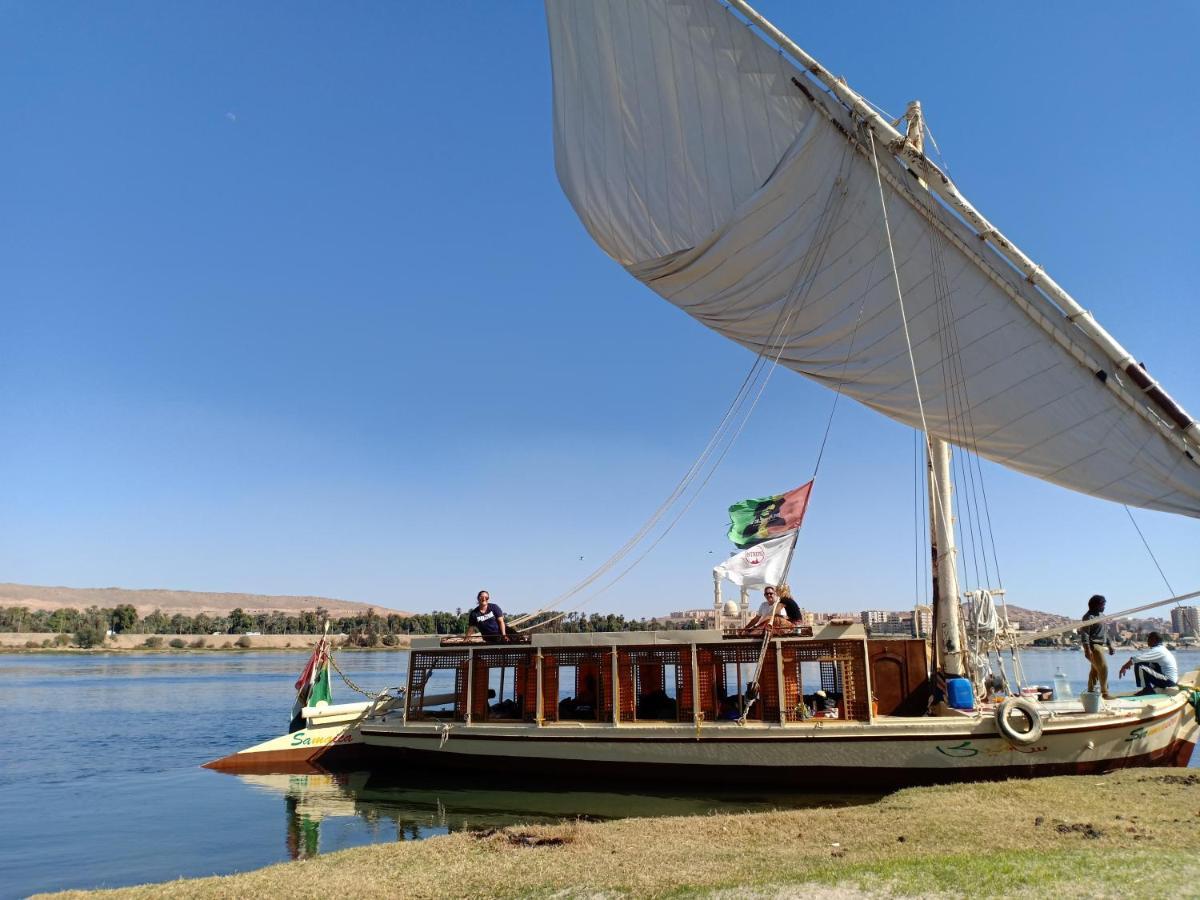 JJ Jamaica Felucca Hotel Assuan Exterior foto